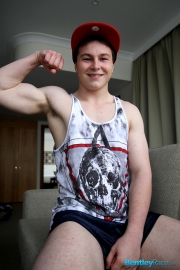 bentleyrace-20-year-old-aussie-damien-lance-fit-torso-kickboxing-wrestling-cute-horny-jacks-big-cock-finger-fucking-010-tube-download-torrent-gallery-sexpics-photo