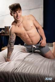 Sexy-young-stud-Matthew-Cooper-virgin-asshole-raw-fucked-ripped-hunk-Dom-King-at-Men-7-porno-gay-pics