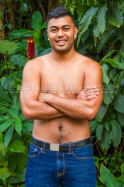 islandstuds-sefa-big-beautiful-beefy-samoan-college-student-big-feet-brown-hairy-bubble-butt-thick-black-cock-and-big-brown-balls-02-gay-porn-star-sex-video-gallery-photo