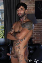 Ripped-muscle-dudes-AJ-Sloan-Babylon-Prince-bareback-big-raw-dick-ass-fucking-flip-flop-9-gay-porn-pics