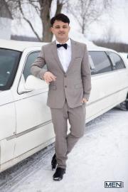Enzo-Muller-ends-up-missionary-fucking-Leo-Louis-in-backseat-after-first-sucking-him-at-Men-2-porno-gay-pics