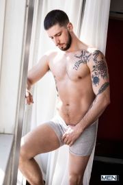 Hot-tattooed-big-muscle-stud-William-Seed-huge-uncut-dick-barebacking-sexy-hunk-Franky-Maloney-hot-ass-hole-009-gay-porn-pics