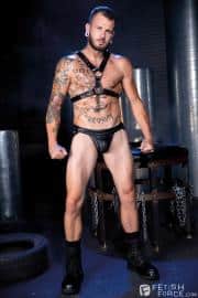 Tattooed-muscle-hottie-Johnny-Hill-huge-dick-raw-fucking-Dillon-Diaz-hot-bubble-ass-5-gay-porn-pics