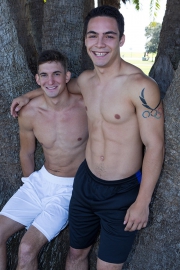 seancody-bubble-butt-muscled-stud-raw-cock-ollie-bareback-fucks-joey-man-hole-boys-orgasm-balls-cum-002-tube-download-torrent-gallery-sexpics-photo